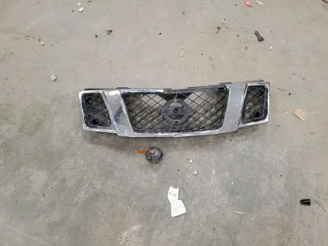 2010 NISSAN PATHFINDER S  