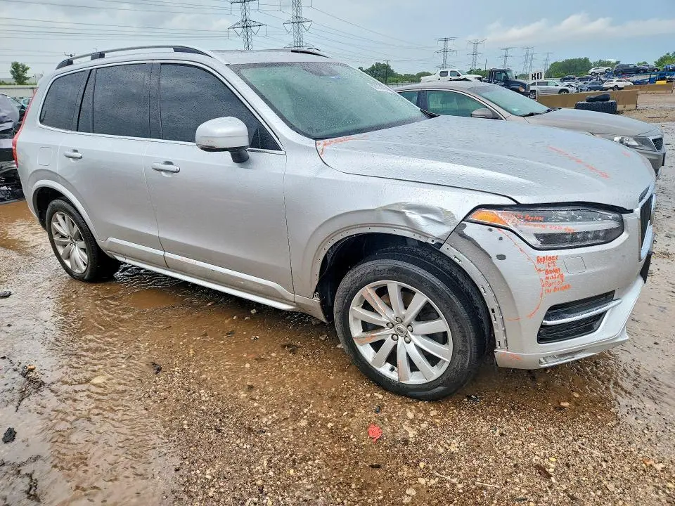 2016 VOLVO XC90 T6  