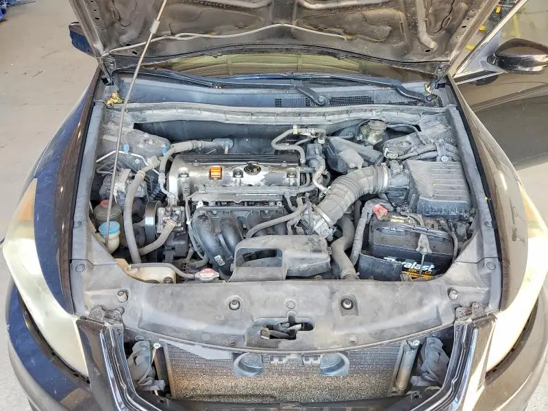 2011 HONDA ACCORD LX  