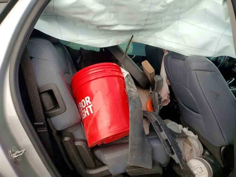 2021 BUICK ENCLAVE ESSENCE  