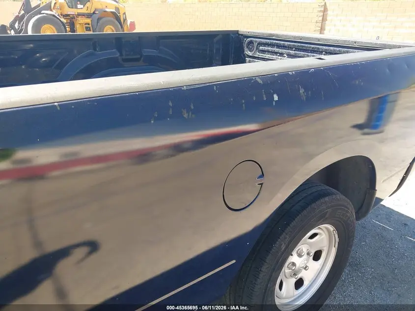 2018 RAM 1500 TRADESMAN  4X2 8' BOX