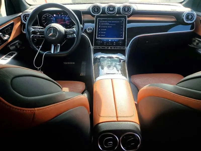 2025 MERCEDES-BENZ GLC 300 4MATIC  