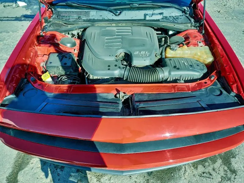 2016 DODGE CHALLENGER SXT  