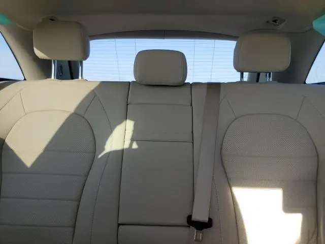 2019 MERCEDES-BENZ GLC 300  
