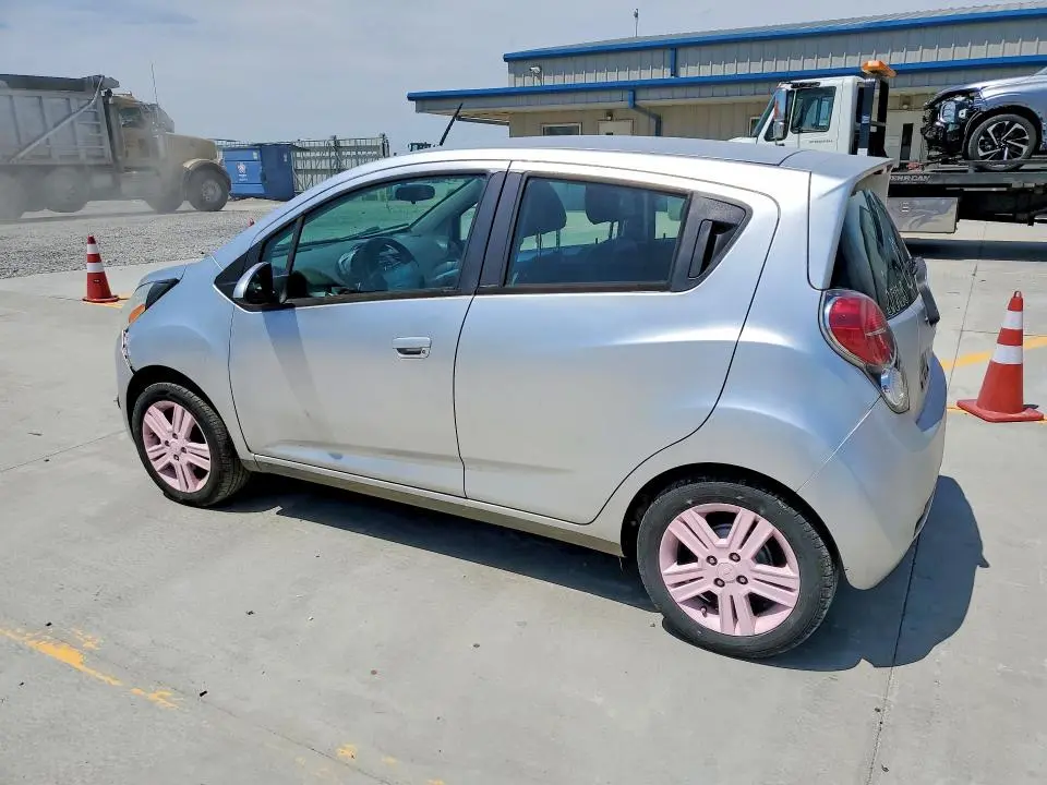 2013 CHEVROLET SPARK 1LT  