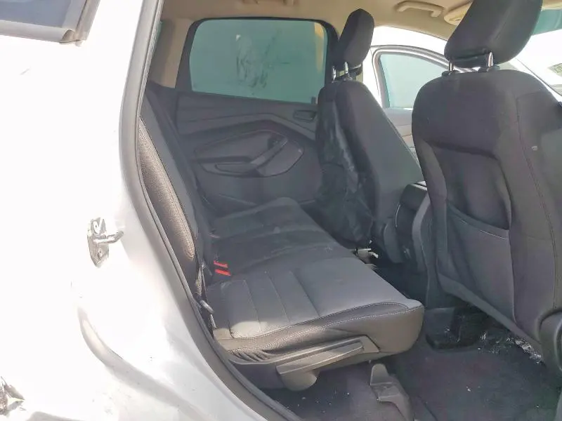2018 FORD ESCAPE S  
