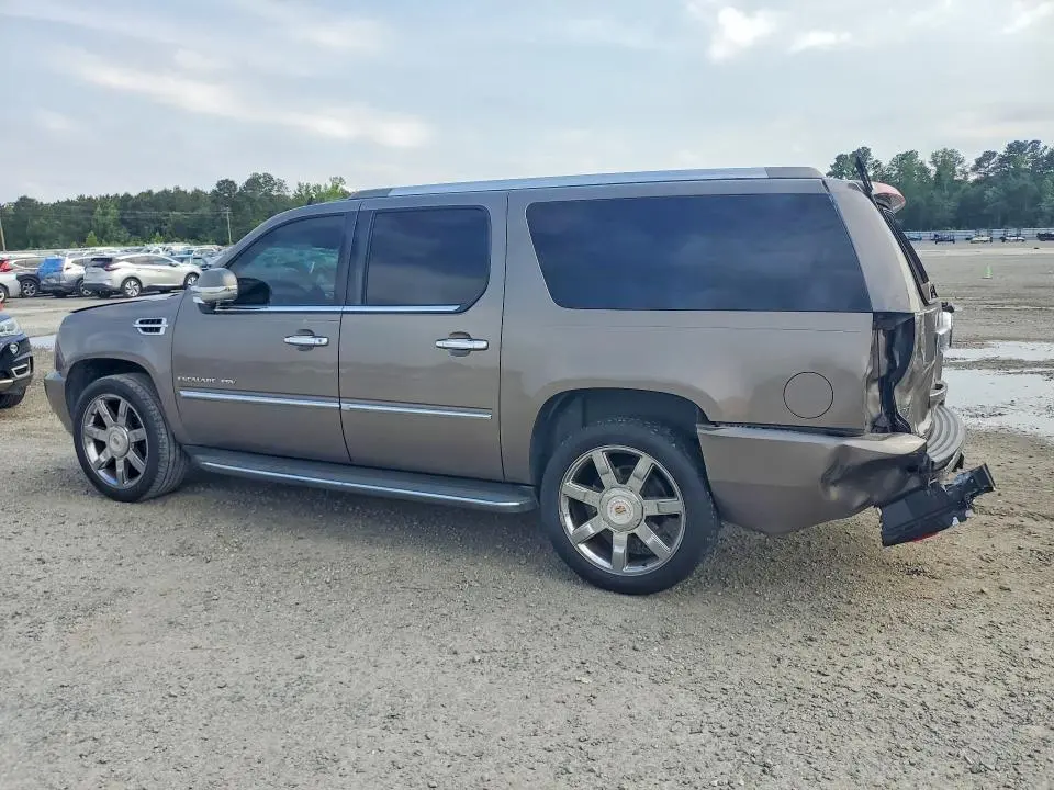 2012 CADILLAC ESCALADE ESV LUXURY  
