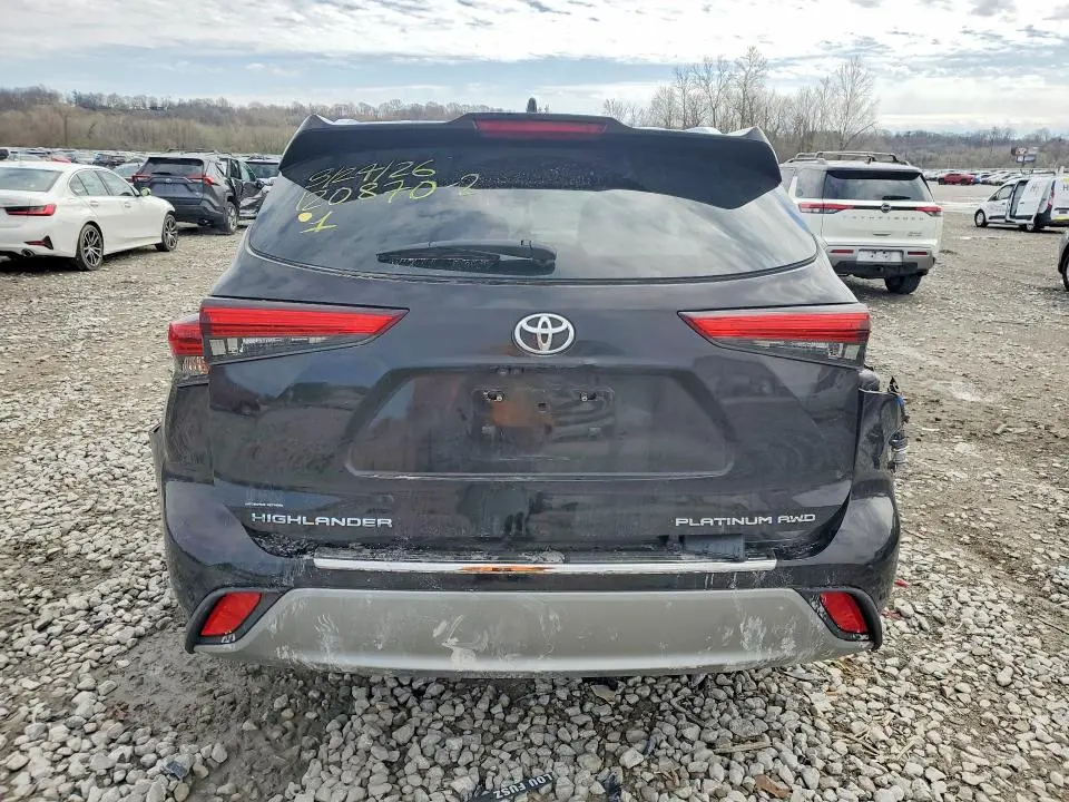 2020 TOYOTA HIGHLANDER PLATINUM  
