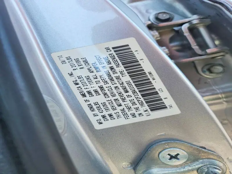 2011 HONDA ACCORD LX  