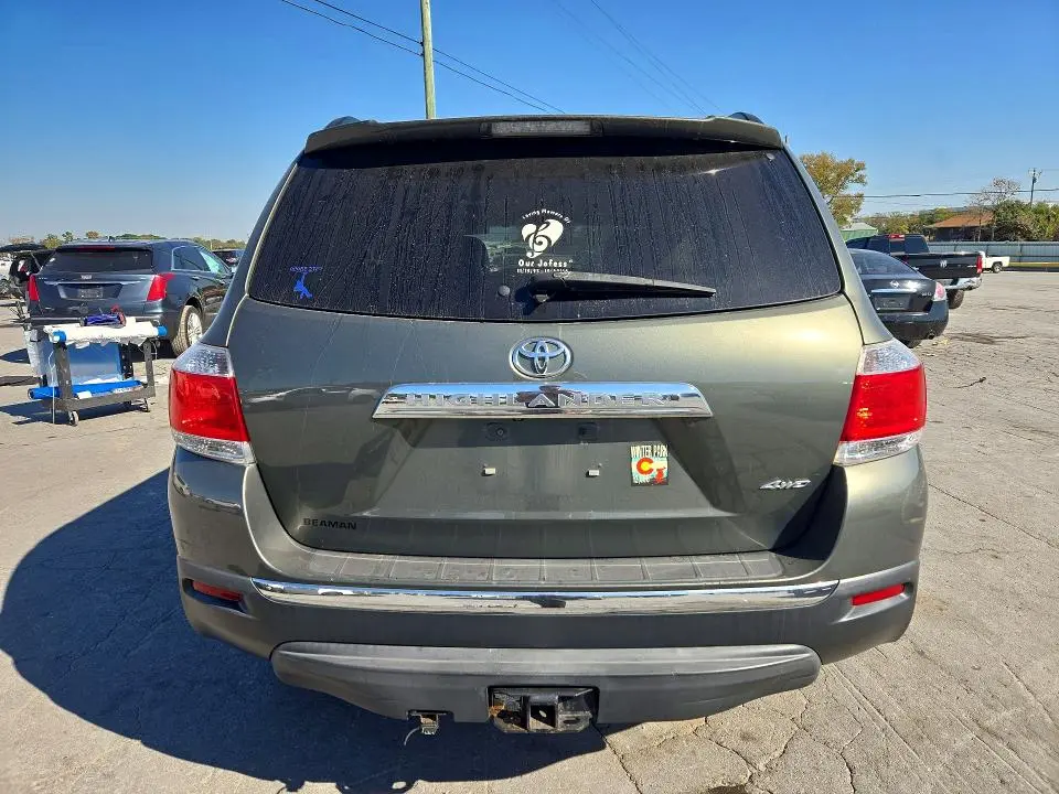 2012 TOYOTA HIGHLANDER LIMITED  
