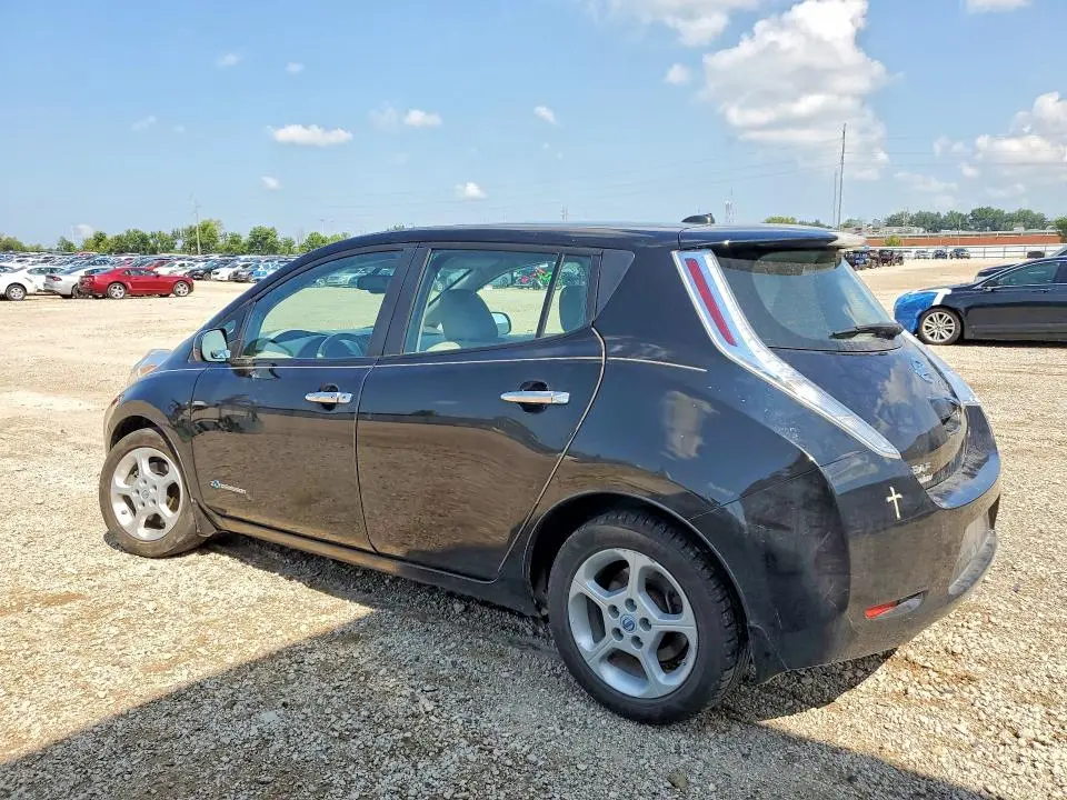 2014 NISSAN LEAF SV  