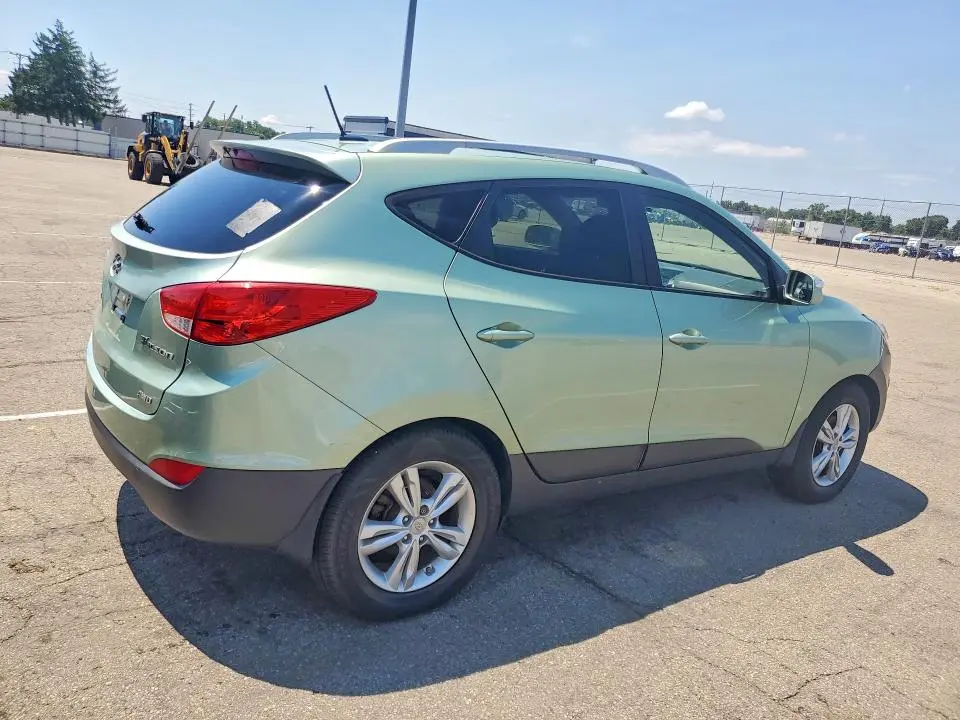 2013 HYUNDAI TUCSON GLS  