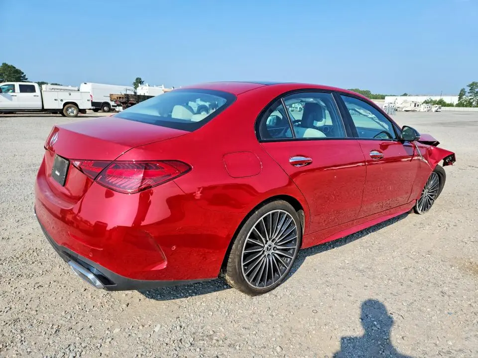 2024 MERCEDES-BENZ C 300  