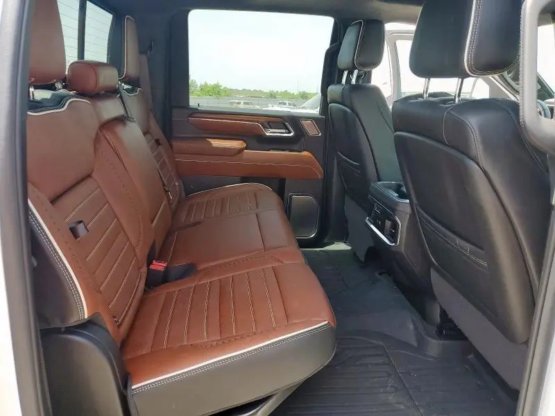 2024 GMC SIERRA K3500 DENALI ULTIMATE  