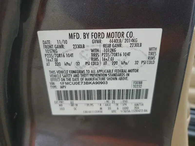 2011 FORD ESCAPE LIMITED  