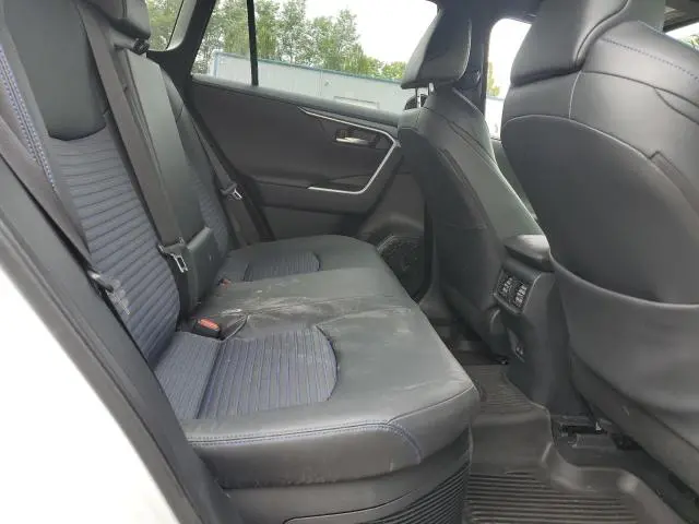 2024 TOYOTA RAV4 XSE  