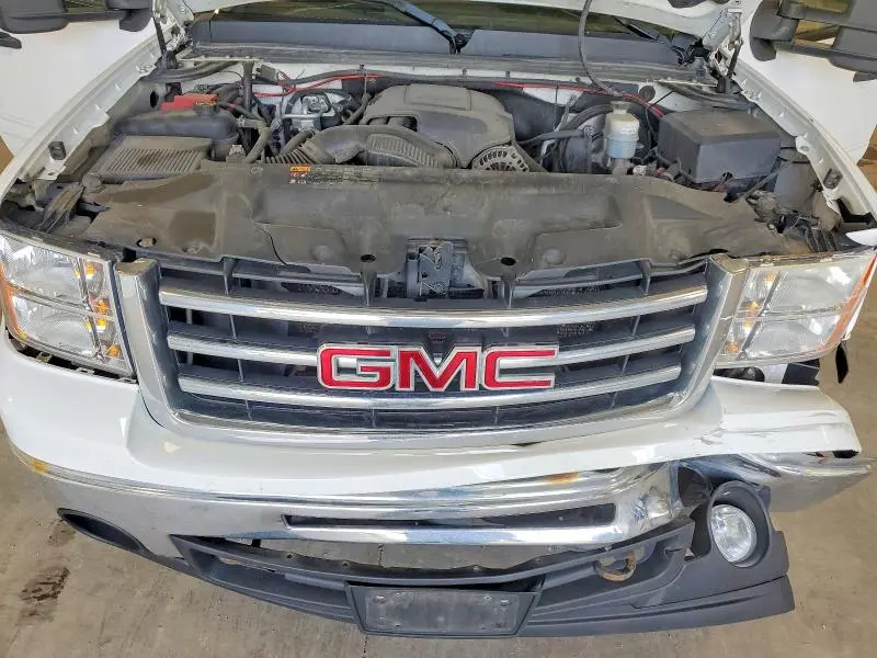 2013 GMC SIERRA K1500 SLE  