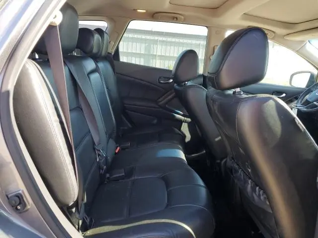 2013 NISSAN MURANO S  