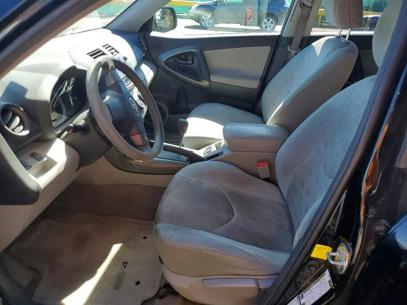 2011 TOYOTA RAV4 BASE  