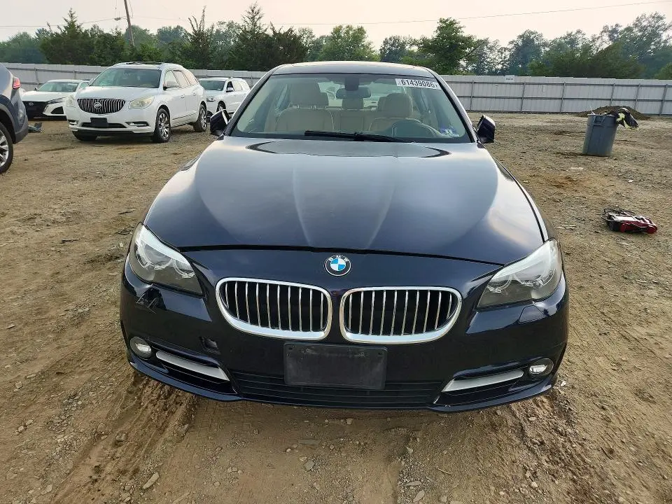 2015 BMW 528 XI  