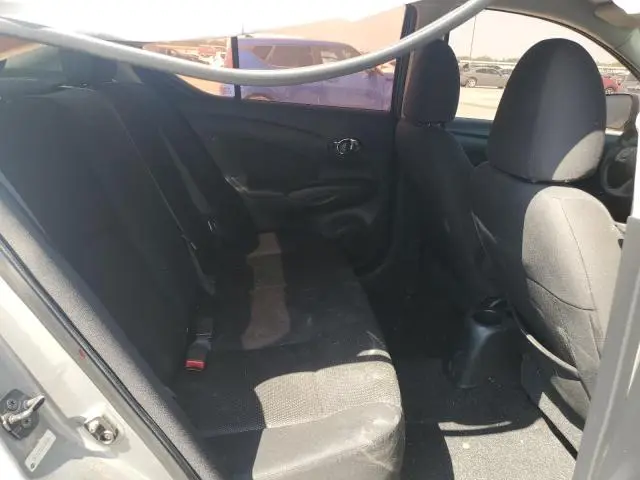 2013 NISSAN VERSA S  