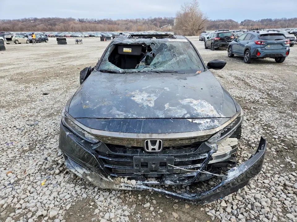 2018 HONDA ACCORD SPORT  