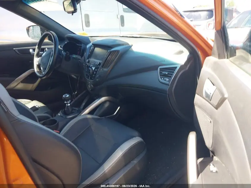 2016 HYUNDAI VELOSTER TURBO
