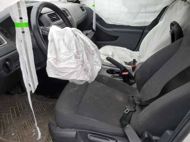 2014 VOLKSWAGEN JETTA BASE  