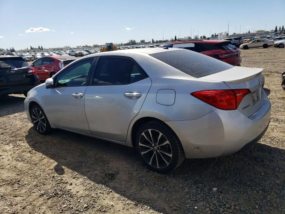 2018 TOYOTA COROLLA XSE  