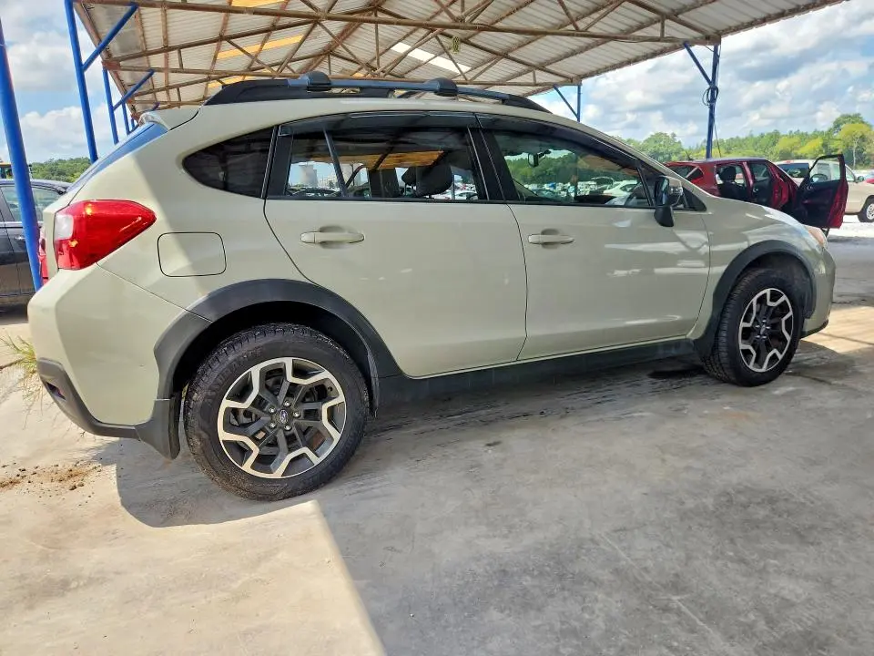 2016 SUBARU CROSSTREK LIMITED  