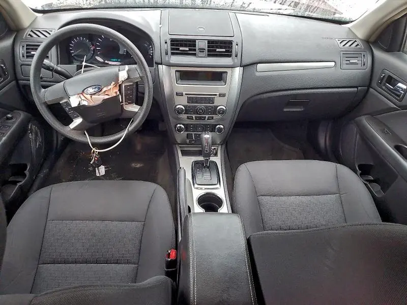 2011 FORD FUSION SE  