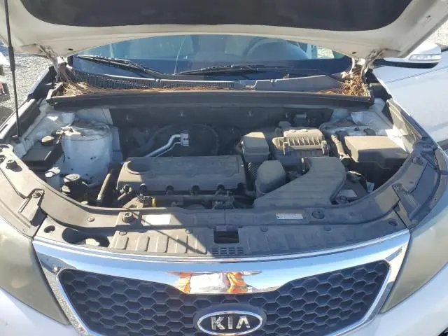 2011 KIA SORENTO BASE  
