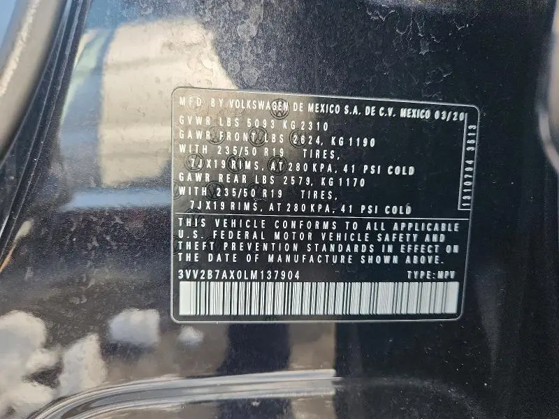 2020 VOLKSWAGEN TIGUAN SE  