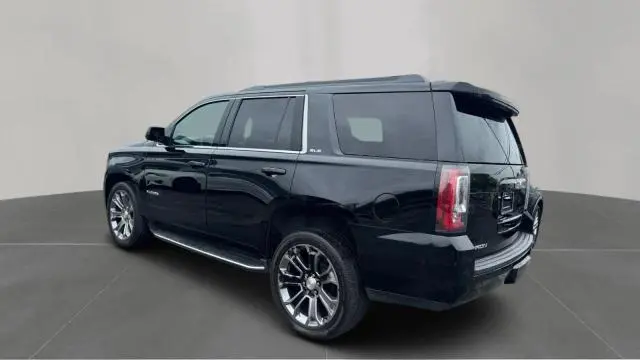 2018 GMC YUKON SLE  