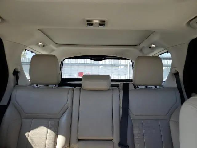 2020 LAND ROVER DISCOVERY SE  