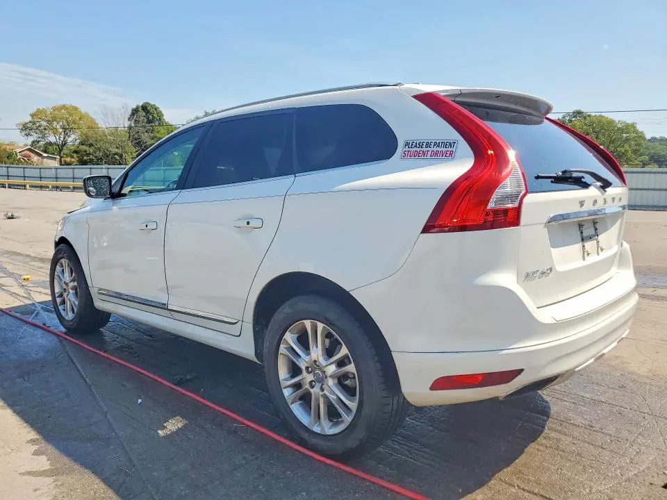 2015 VOLVO XC60 T5 PREMIER  