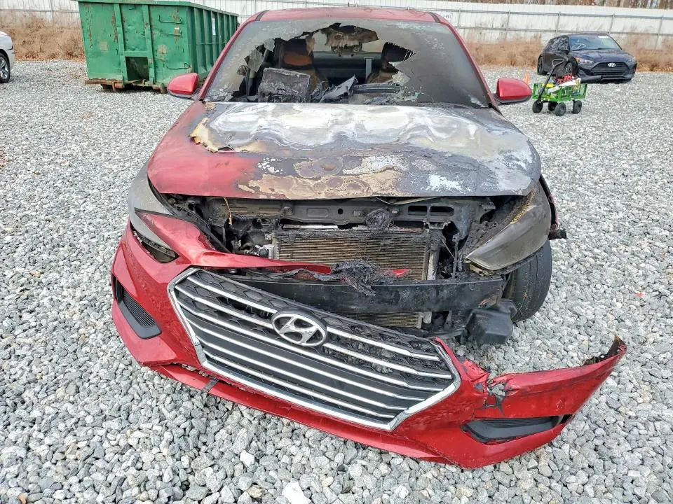 2019 HYUNDAI ACCENT SE  