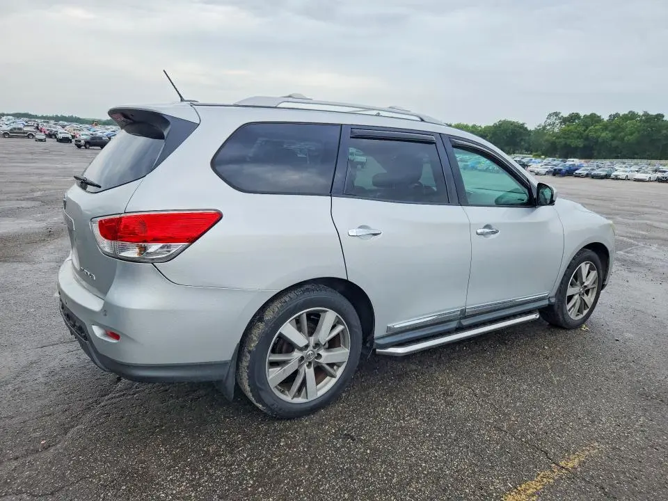 2015 NISSAN PATHFINDER S  