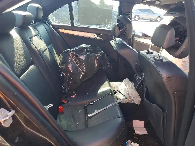 2010 MERCEDES-BENZ C 300  