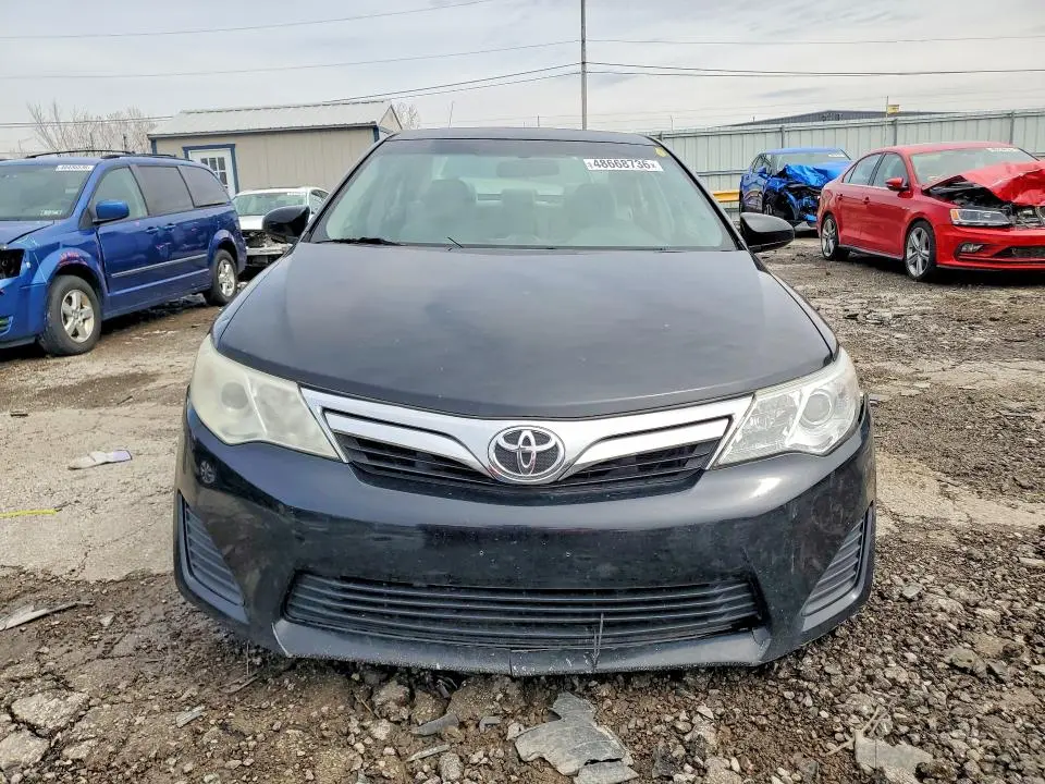 2012 TOYOTA CAMRY LE  