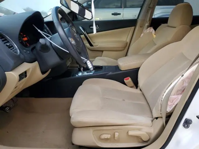 2010 NISSAN MAXIMA S  