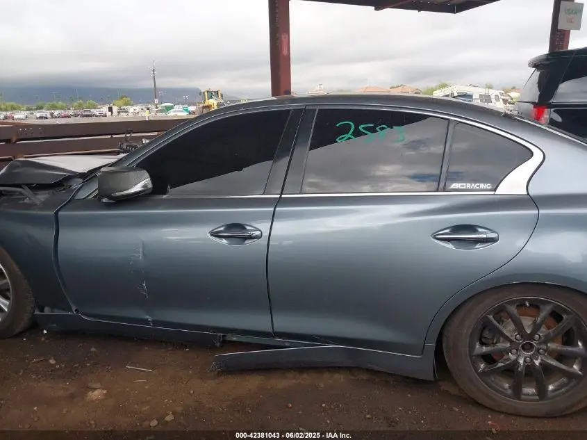 2015 INFINITI Q50 PREMIUM
