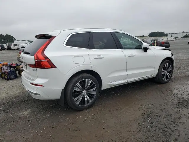 2023 VOLVO XC60 PLUS  