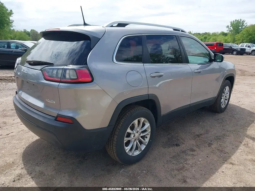 2019 JEEP CHEROKEE LATITUDE 4X4
