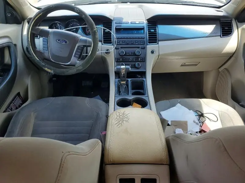 2011 FORD TAURUS SE  