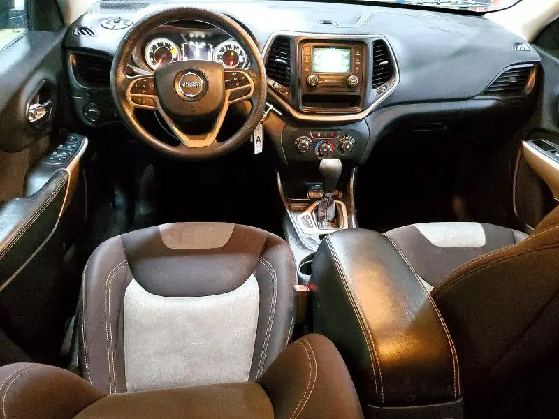 2017 JEEP CHEROKEE SPORT  