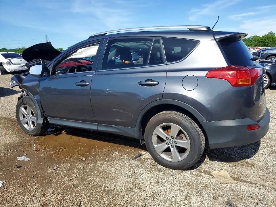 2015 TOYOTA RAV4 XLE  