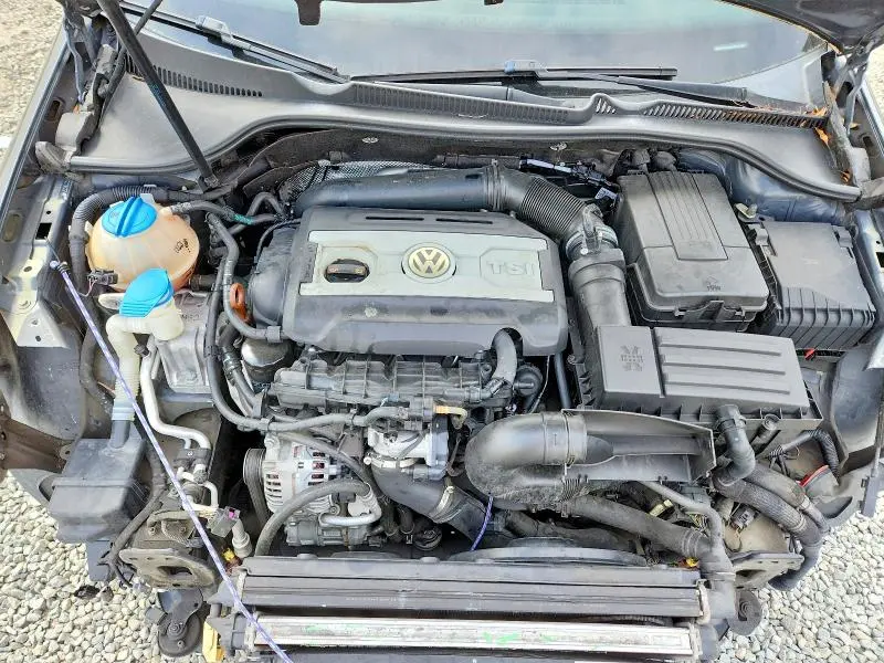 2013 VOLKSWAGEN GTI   