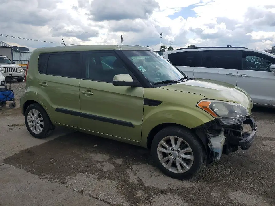 2012 KIA SOUL +  