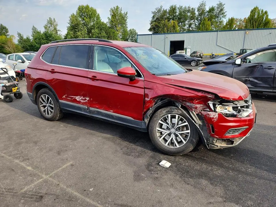 2018 VOLKSWAGEN TIGUAN SE  
